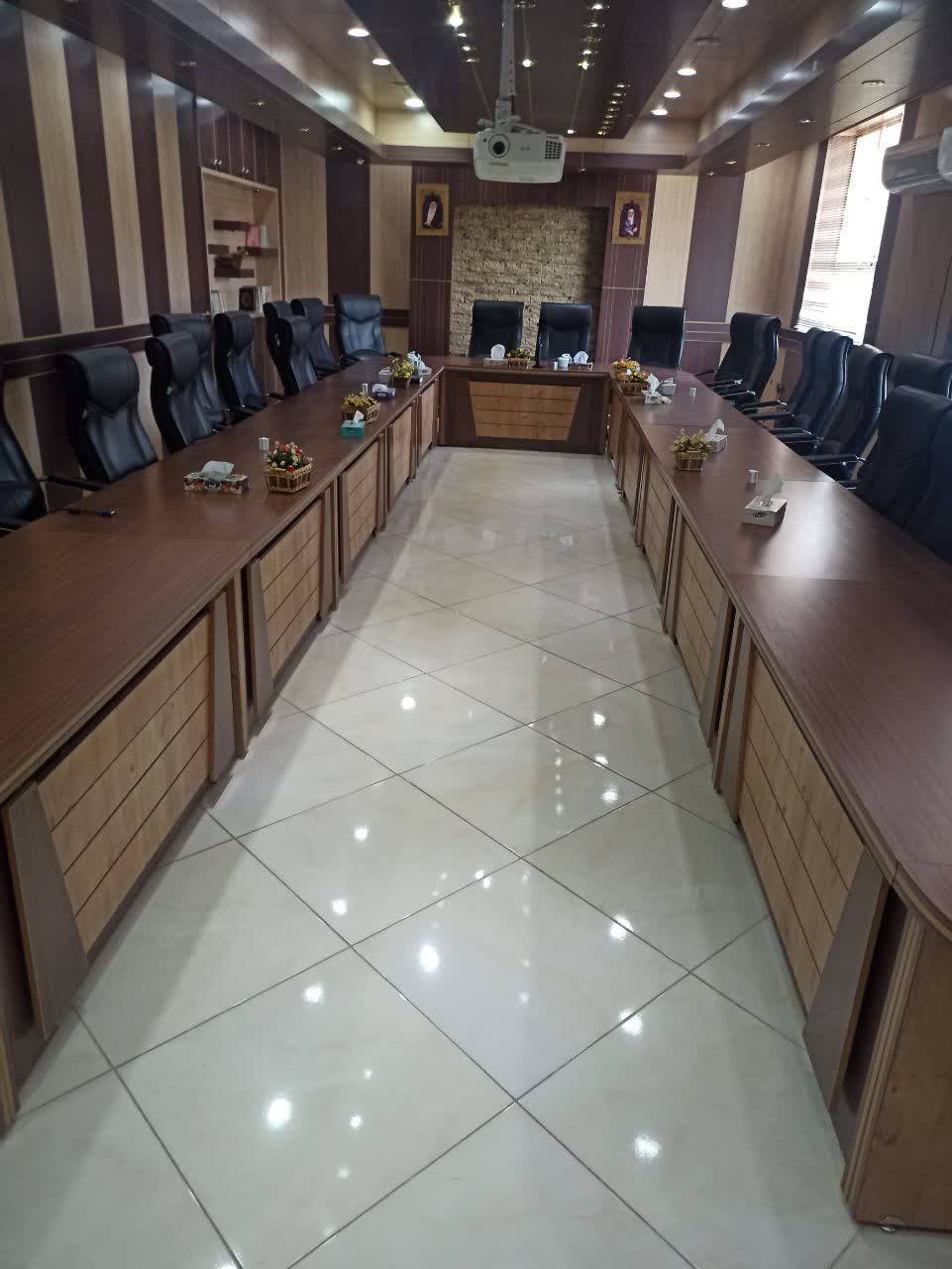 سالن جلسات
